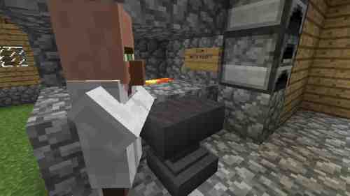 How to Rename Items and Weapons in Minecraft